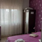 Alexandru 3*